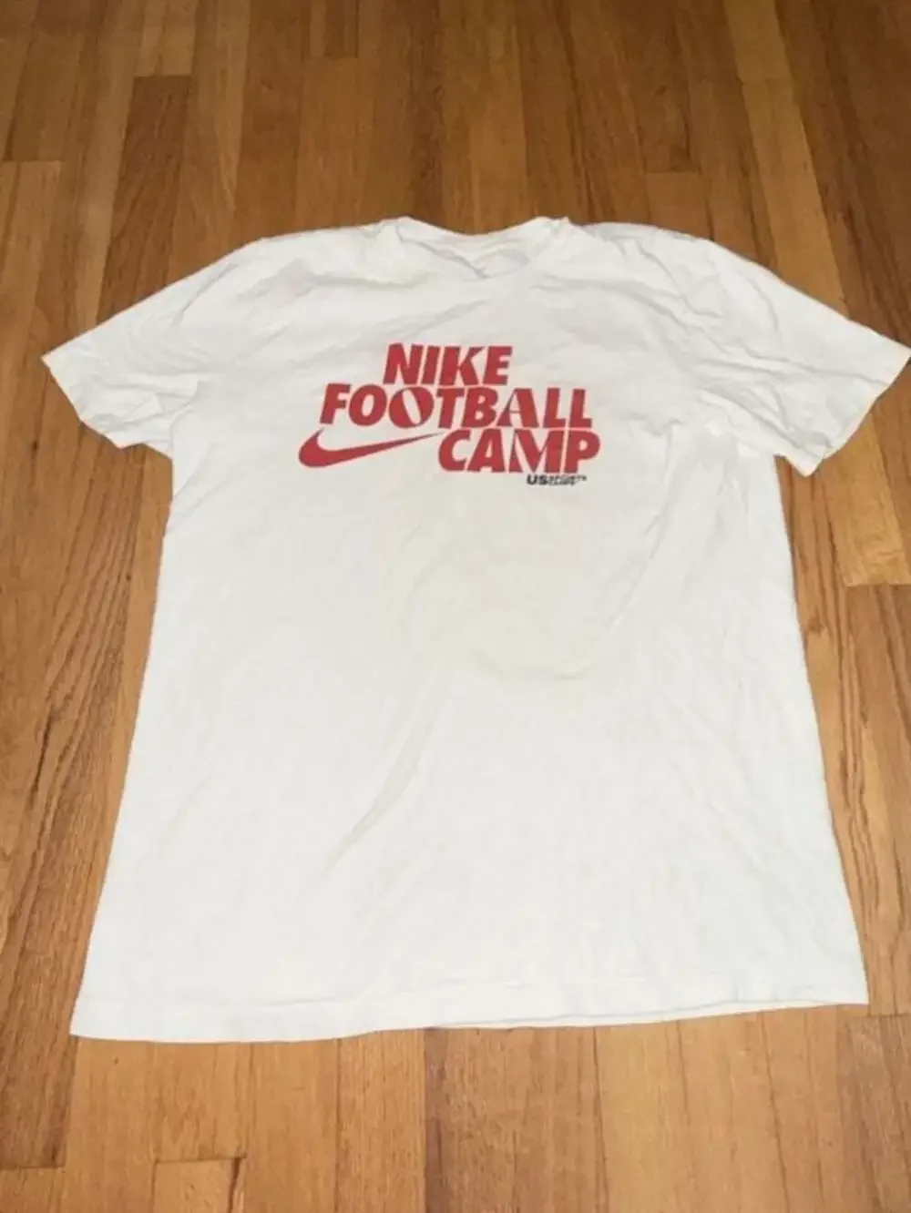 Nike Football Shirt Men’s M White Football Camp Graphic Sports Tee T-Shirt